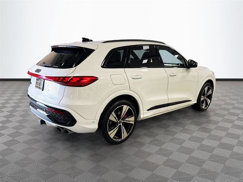 New 2026 Audi SQ5 Premium Plus AWD/4WD image 7