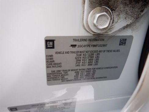 Used 2021 Chevrolet Silverado 2500 LTZ w/ Z71 Chrome Sport Edition image 17