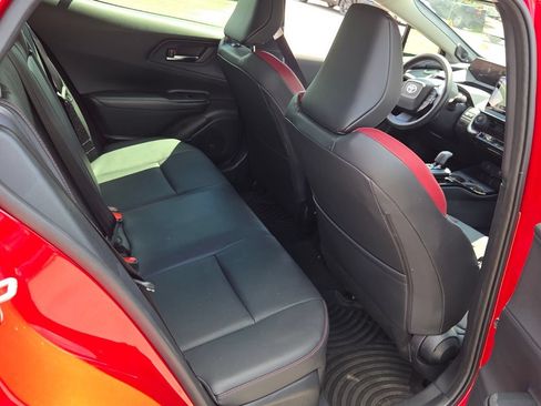 Used 2025 Toyota Prius Plug-In Hybrid w/ Limited Premium Package FWD image 14