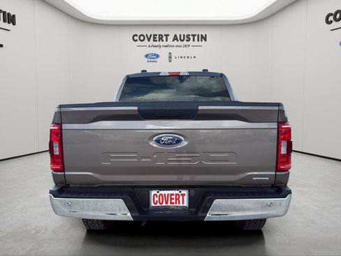 Used 2023 Ford F150 XLT AWD/4WD image 4