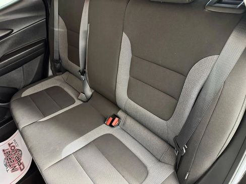 Used 2023 Chevrolet TrailBlazer LT w/ Convenience Package image 35