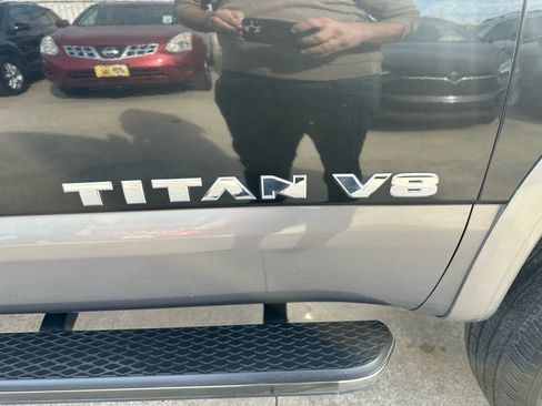 Used 2018 Nissan Titan Platinum Reserve w/ Platinum Utility Package image 26