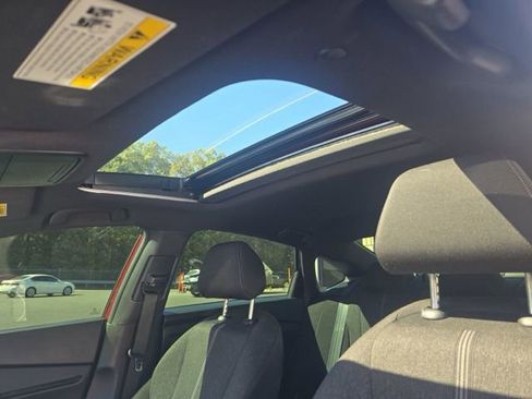 Used 2024 Honda Accord Sport image 11