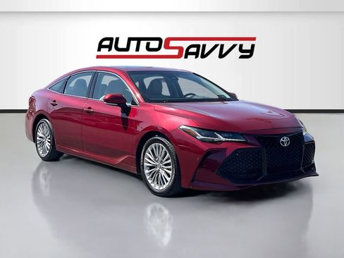 Used 2020 Toyota Avalon Limited w/ Advanced Safety Package FWD image 1