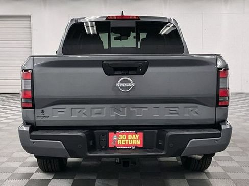 New 2026 Nissan Frontier SV w/ SV Convenience Package RWD image 5
