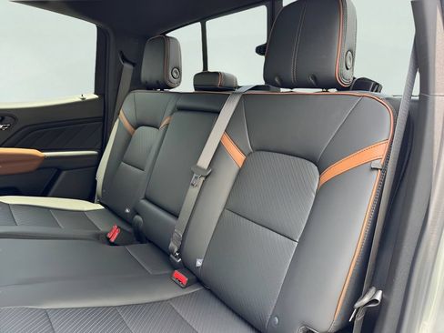 New 2026 GMC Canyon AT4 w/ Technology Plus Package AWD/4WD image 10