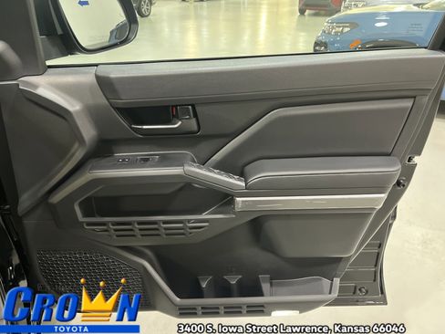 New 2026 Toyota Tacoma SR5 AWD/4WD image 38