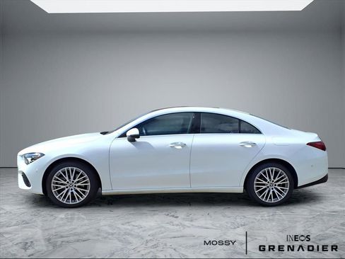 Used 2025 Mercedes-Benz CLA 250 image 4