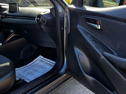 Used 2018 Toyota Yaris iA image 18