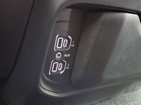 Used 2025 RAM 1500 Big Horn image 11