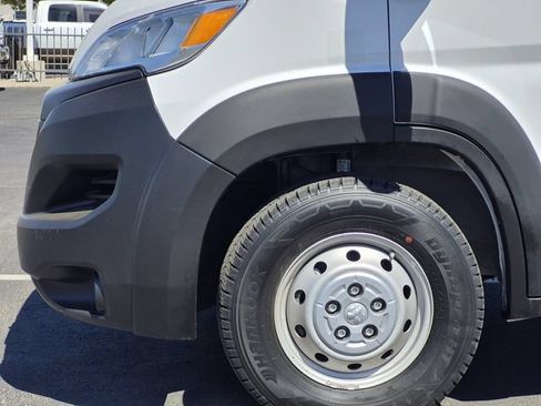 Used 2023 RAM ProMaster 2500 FWD image 6