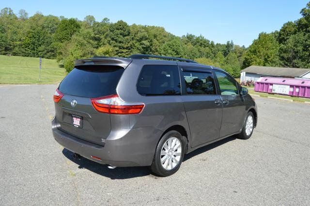 Used 2015 Toyota Sienna XLE Premium AWD/4WD image 67