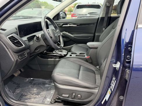 Used 2024 Kia Seltos SX w/ SX Sunroof Package AWD/4WD image 18