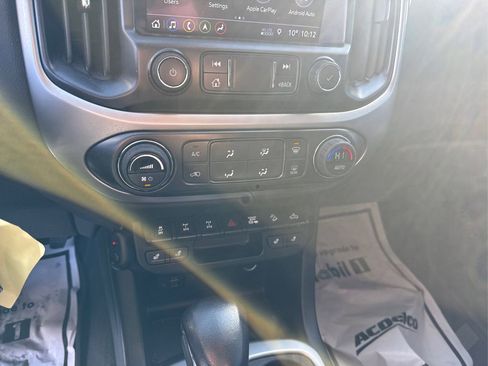 Used 2022 Chevrolet Colorado ZR2 image 34