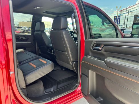 Used 2024 GMC Sierra 2500 AT4 w/ AT4 Premium Plus Package AWD/4WD image 13
