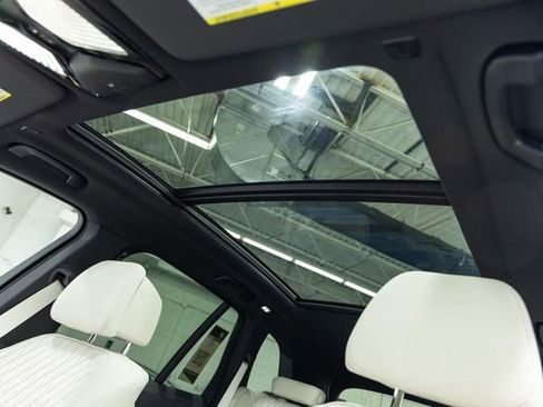 New 2026 BMW X5 xDrive40i w/ Climate Comfort Package image 16