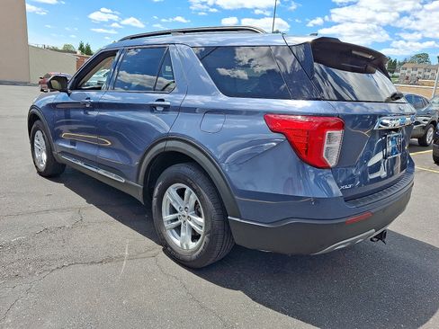 Used 2021 Ford Explorer XLT w/ Equipment Group 202A AWD/4WD image 2