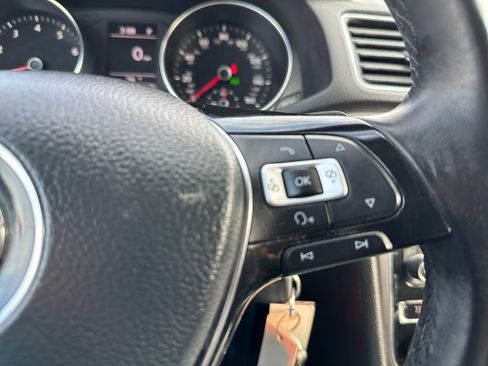 Used 2018 Volkswagen Passat 2.0T S image 16