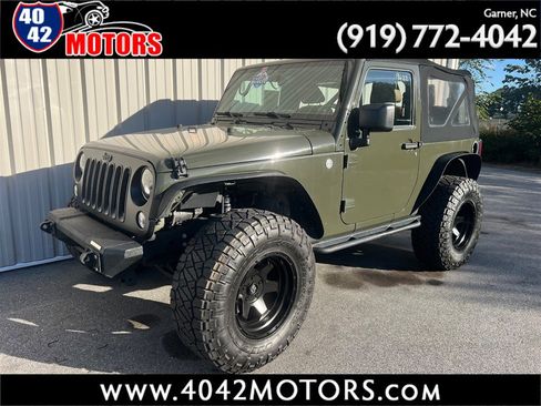 Used 2015 Jeep Wrangler Rubicon w/ Power Convenience Group image 1