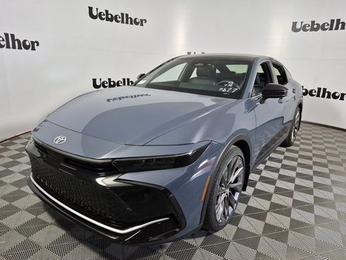 New 2026 Toyota Crown Limited image 3