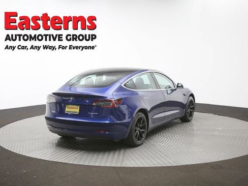 Used 2019 Tesla Model 3 Long Range AWD/4WD image 32