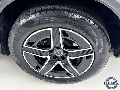 Used 2025 Mercedes-Benz GLC 350e 4MATIC image 33