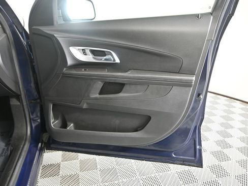 Used 2016 Chevrolet Equinox LT w/ Convenience Package AWD/4WD image 12