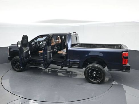 Used 2024 Ford F250 Platinum AWD/4WD image 62