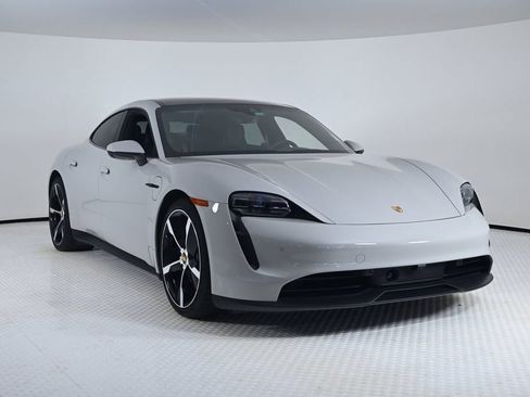 Certified 2023 Porsche Taycan RWD image 9