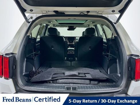 Used 2022 Kia Sorento SX Prestige image 30