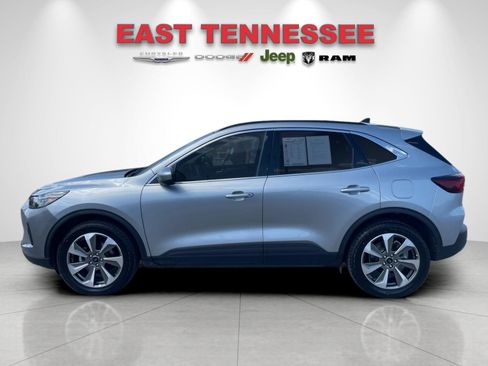 Used 2024 Ford Escape Platinum AWD/4WD image 6