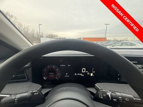Used 2025 Nissan Kicks SV w/ Illumination Package AWD/4WD image 15