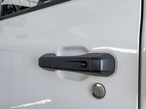 Used 2024 Jeep Gladiator Mojave w/ Convenience Group AWD/4WD image 40