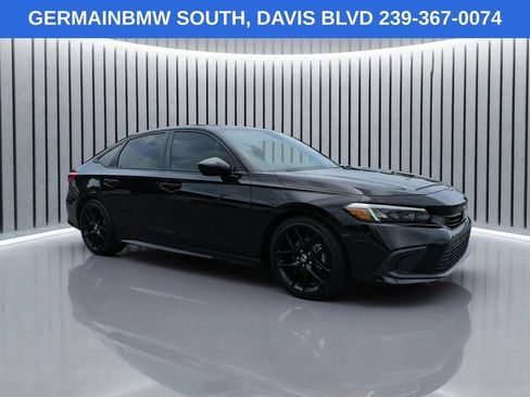 Used 2024 Honda Civic Sport image 3