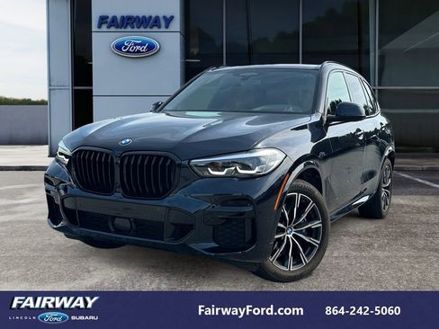 Used 2022 BMW X5 xDrive40i w/ M Sport Package AWD/4WD image 1