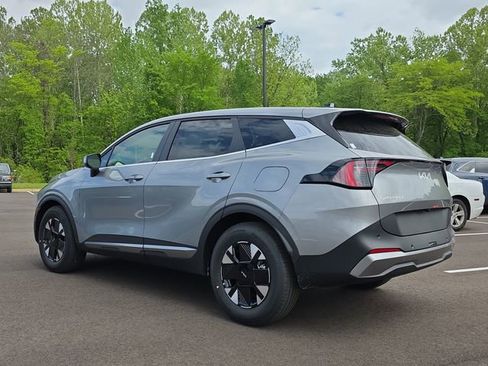 New 2026 Kia Sportage LX FWD image 3