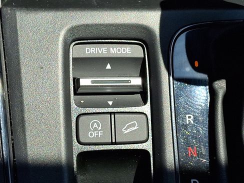 Certified 2025 Honda CR-V LX image 25
