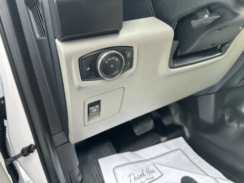 Used 2020 Ford F150 XL w/ Equipment Group 101A Mid RWD image 18