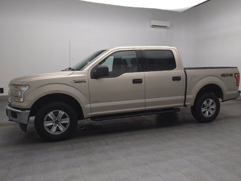 Used 2017 Ford F150 XLT AWD/4WD image 2