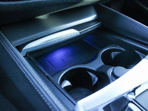 Used 2021 BMW M550i xDrive image 20