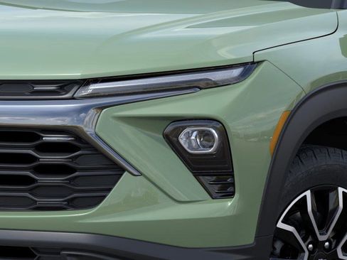 New 2026 Chevrolet TrailBlazer ACTIV AWD/4WD image 10