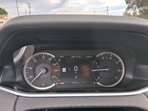 Used 2020 Land Rover Range Rover Evoque S AWD/4WD image 13