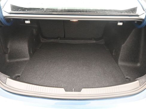 Used 2025 Chevrolet Malibu LS image 19