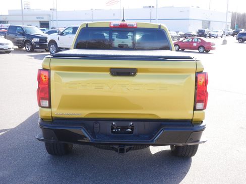 Used 2023 Chevrolet Colorado Trail Boss w/ Technology Package image 6