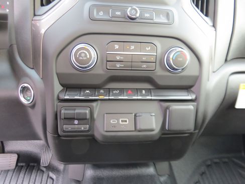 New 2025 Chevrolet Silverado 1500 W/T w/ WT Value Package image 22