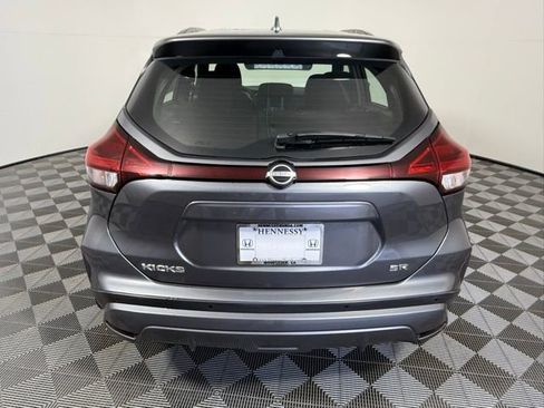 Used 2023 Nissan Kicks SR image 5