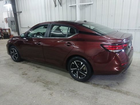 Used 2024 Nissan Sentra SV image 21