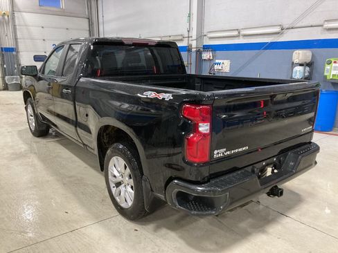 Used 2021 Chevrolet Silverado 1500 Custom w/ Safety Confidence Package AWD/4WD image 5