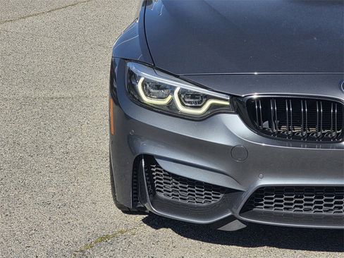 Used 2018 BMW M3 Base w/ Executive Package image 3
