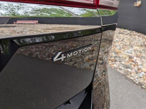 Certified 2023 Volkswagen Atlas SEL AWD/4WD image 21